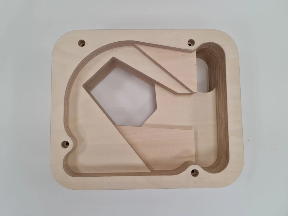 Baltic birch plywood plinth for Thorens TD 124 - Image 3 of 4