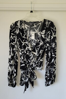 New with Tags Express Black Leaf Print Faux Wrap Long Sleeve Blouse - Size Small