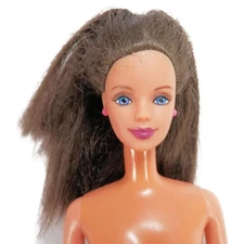 Vtg 1999 Pretty In Plaid Brunette Barbie Doll Only 20667 Bob Mackie Face