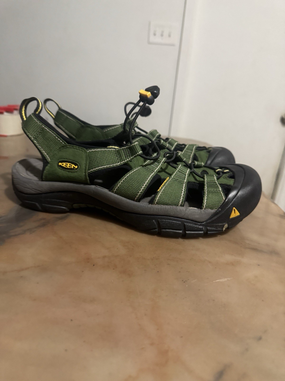 Scarpa sandalo uomo Keen Newport H2 taglia 9M verde trail escursionismo sport usata xq