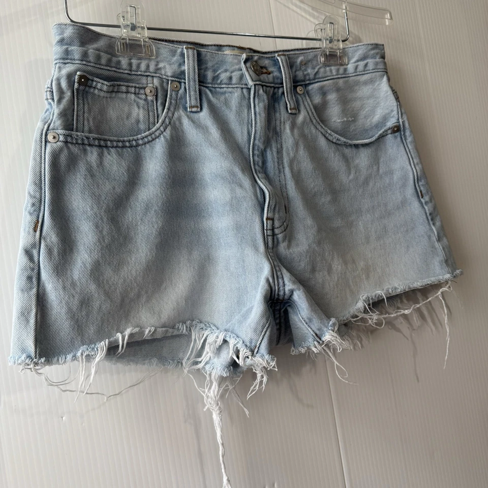 Pantalones cortos de mezclilla relajados Madewell para mujer talla 27 azul lavado Foto 3 de 4