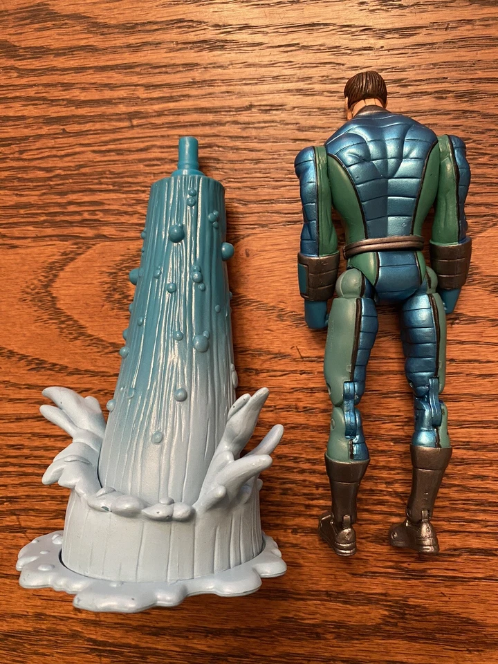 Toybiz Marvel Legends Bullseye & Elektra & Spider-Man Legends Hydro-Man ¡SUELTO! Foto 3 de 4