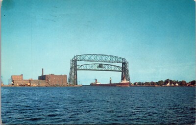 Postcard Duluth MN The steamer ANGELINE entering Duluth Superior Harbor postcard