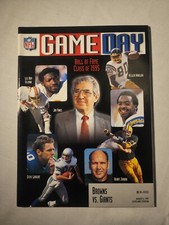 1995 August 6 Game Day Browns vs Giants Hall of Fame Class 1995 Jim Finks (CP35)