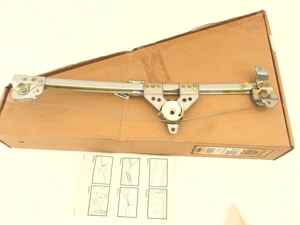 Regulador Ventana Trasero Derecho Dorman 740-475 para C220, C230, C280, C36 AMG FAST S Foto 2 de 3