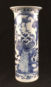ANTIQUE CHINESE BLUE UNDERGLAZE AND WHITE PORCELAIN SIGNED VASE PEACOCK PATTERN