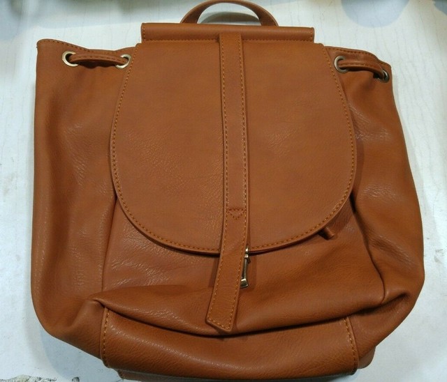 retreat mid volume backpack