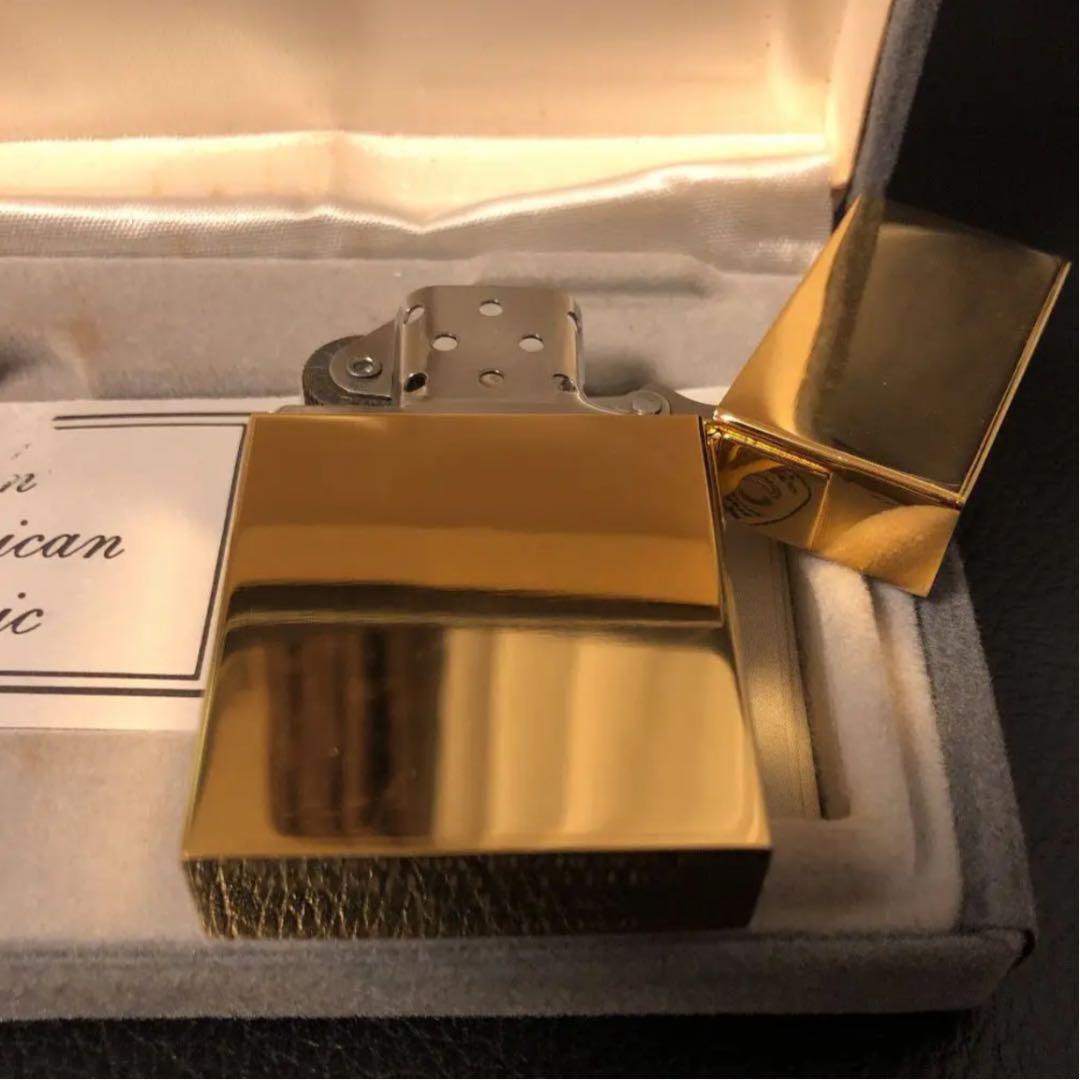 Zippo 1932 Replica American Classic Gold Oil Lighter Extremely 