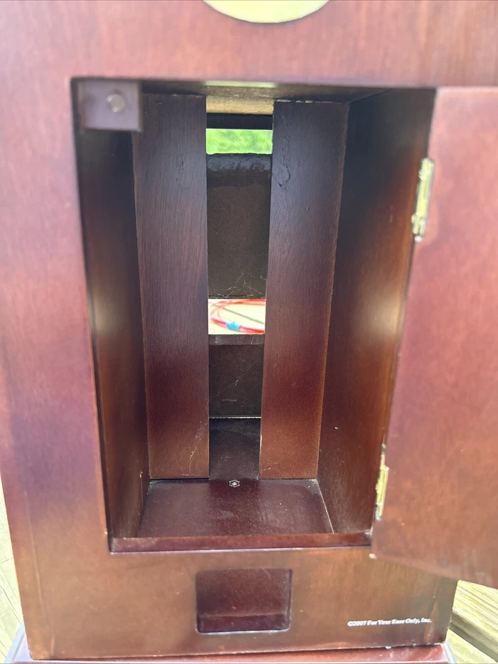 Lori Greiner Makeup /Jewelry StorageClever & Unique Creations  2007 13”x10”x8” - Image 3 of 4