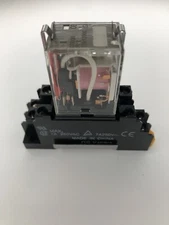 Market Forge Omron 110/120Ac 250Vac 7A250V