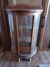 Curio Display Cabinet Curved Glass Mahogany Color Wood Case 22” x 12” x 6.5”