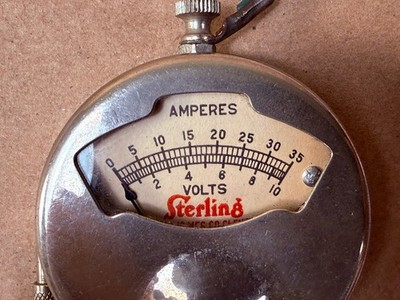 TESTED WORKING -Vintage Sterling Mfg. Co. Voltage Meter 0-10 Volts 