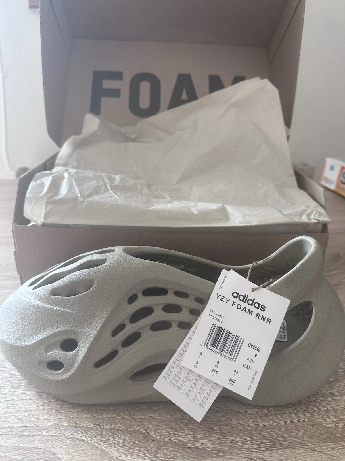 Adidas Yeezy FOAM RNR Stone Salt taglia US9 EU43