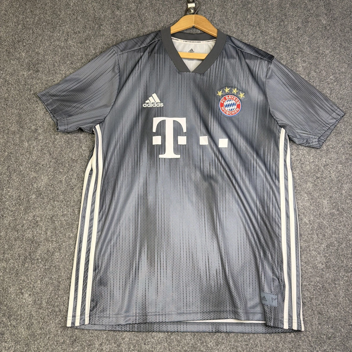 25+ Bayern Munich Gray International Club Soccer Fan Jerseys for