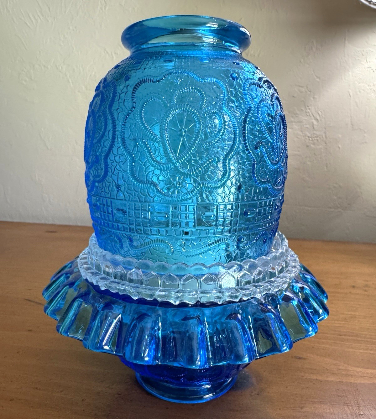 FENTON Blue Persian Medallion 3 Piece Fairy Lamp - MINT