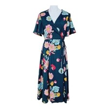 I Love Wren & Ivory The Rhapsody Floral Wrap Dress in Hunter Green