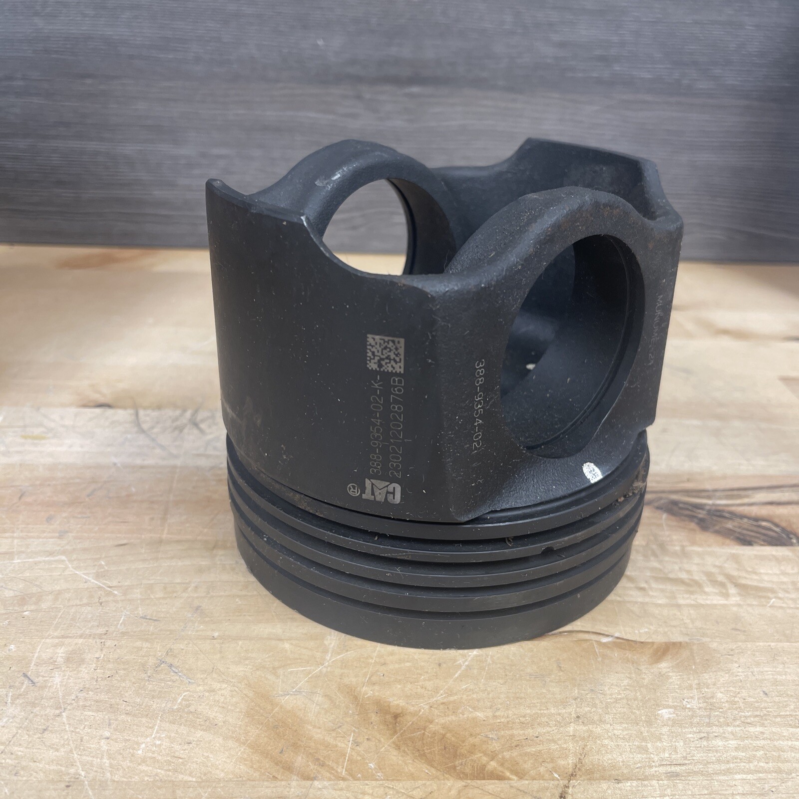 OEM CAT CATERPILLAR 388-9354: 18:1 COMPRESSION RATIO STEEL PISTON NEW ...