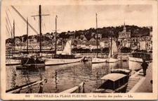 *41386 postcard Deauville - le Bassin des Yachts