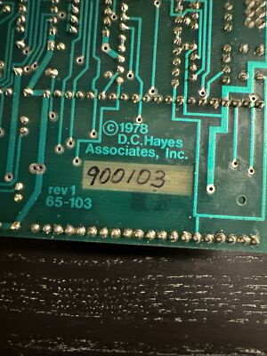 DC Hayes Micromodem II Modem For Apple II Computers 65-103 1978 +