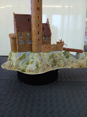 Eisenbahn Modellbau Schloss Lichtenstein Auf Felsgestein Faller H0 