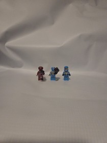 LEGO Star Slicer Galaxy Squad 70703 Complete Set with Minifigures & Manual