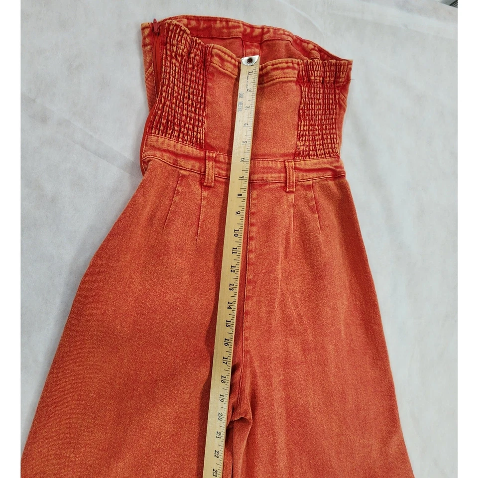 Mono vaquero Wisteria Lane naranja óxido sin tirantes pierna ancha calado corpiño top Foto 4 de 4