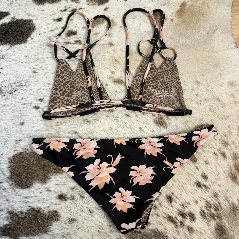 ACACIA Traje de Baño Aloha Floral Conjunto de Dos Piezas Kekaha Top Waikoloa Parte Inferior Talla XS/S Foto 3 de 4