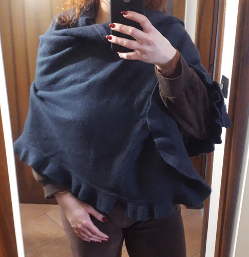 UNITED COLORS OF BENETTON Mantel blau Wolle Kapuze Poncho Schulterüberwurf Damen