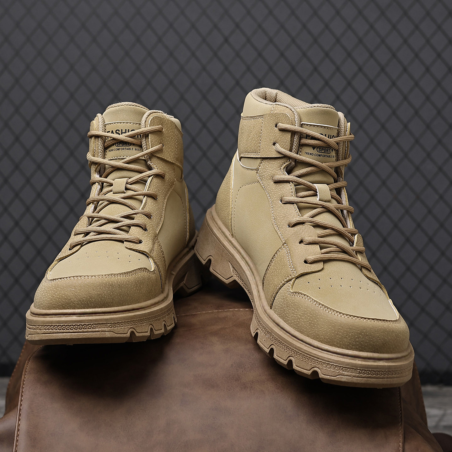 's High-top Lace-up Lace-up Shoes Thick Anti-slip Tread Sole Outdoor Boots