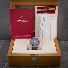 Omega Speedmaster Moonwatch Chronograph Co-axial 3