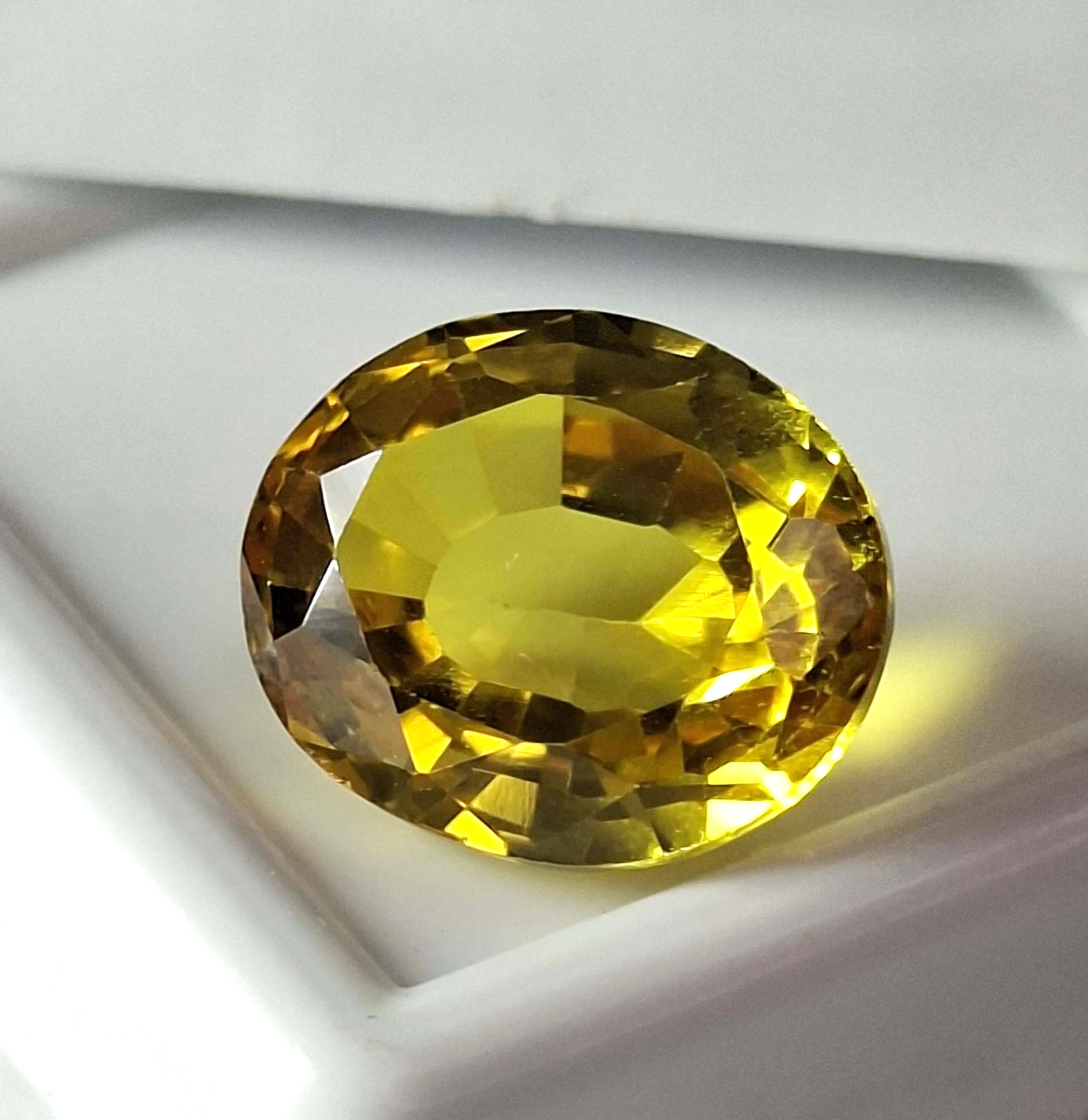 Yellow Color Sapphire Oval Cut 8-10 Ct Natural Certified Loose Gemstone TQ1476