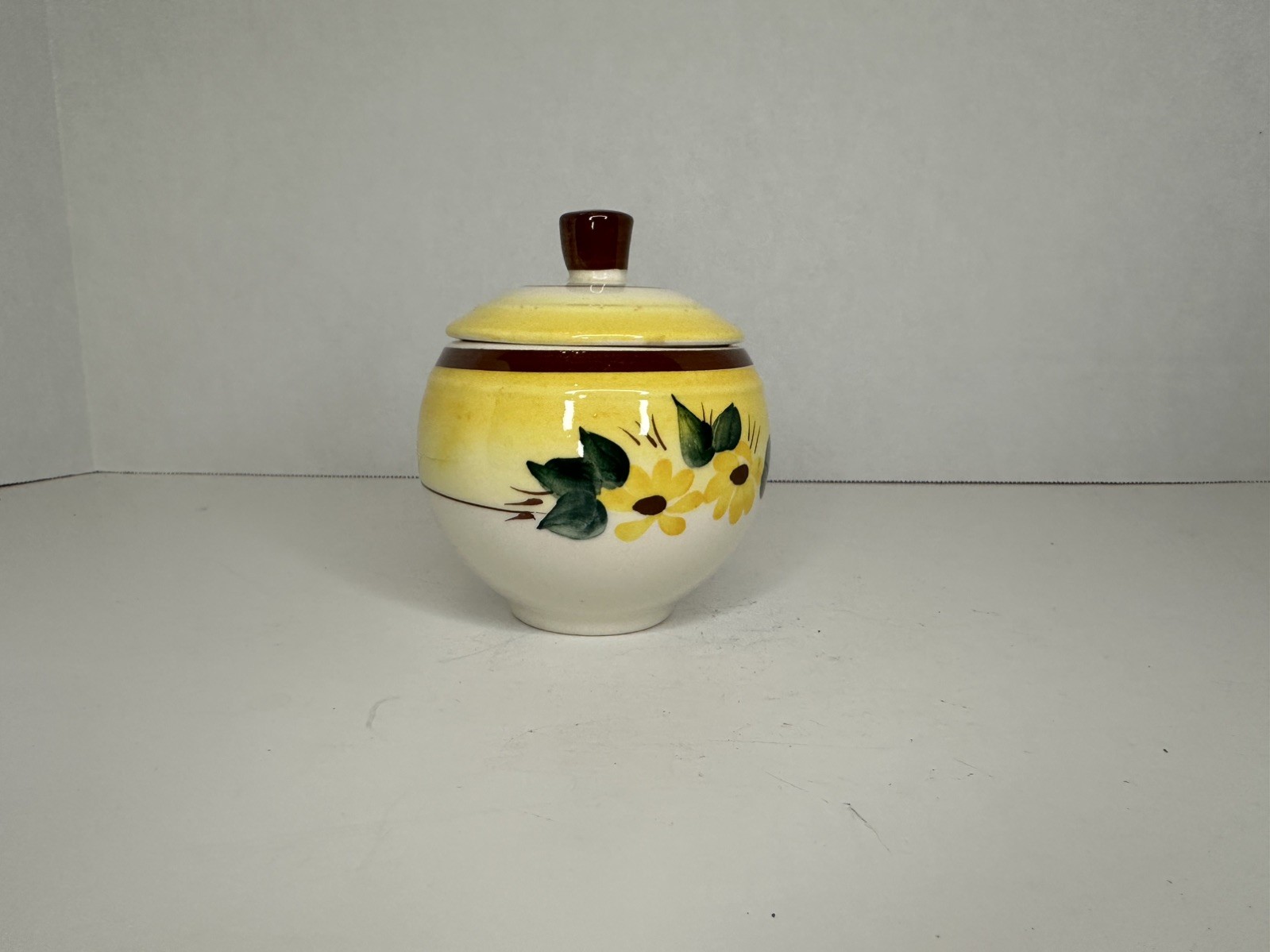 Vintage Vernon Kilns Sugar Bowl with Lid 