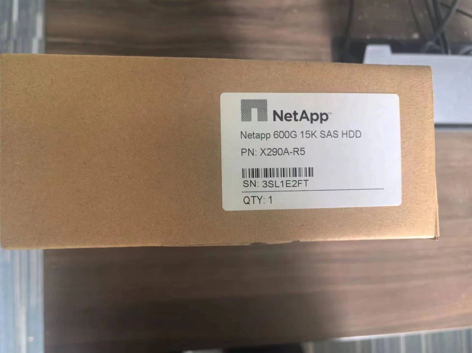 NetApp X290A-R5 SP-290A-R5 600GB 15K RPM SAS 3.5" Hard Disk Drive - Image 2 of 4