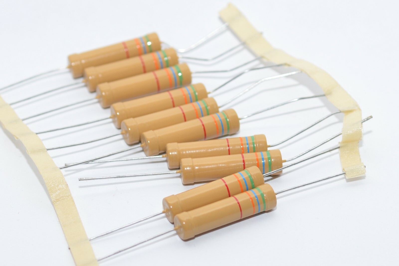 Just-Honest Widerstände 10 KOhm - 200 Stück 0,25W Widerstände Set