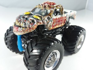 hot wheels monster jam zombie
