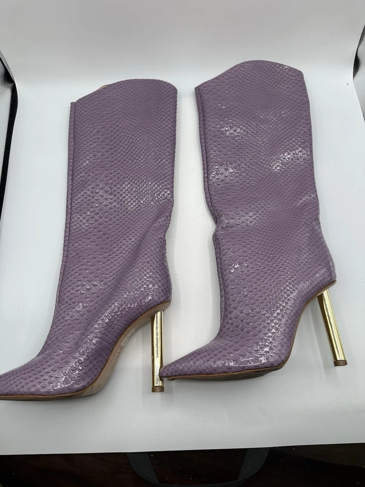 SCHUTZ Maryana Tacón Pin Lavanda Estampado Pitón Charol Bota Mujer Talla 8.5B Foto 2 de 4