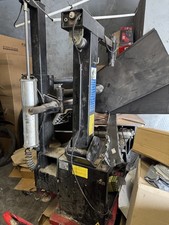 Tyre Machine Platinum brand Tyre Machine Selling for spares/parts 