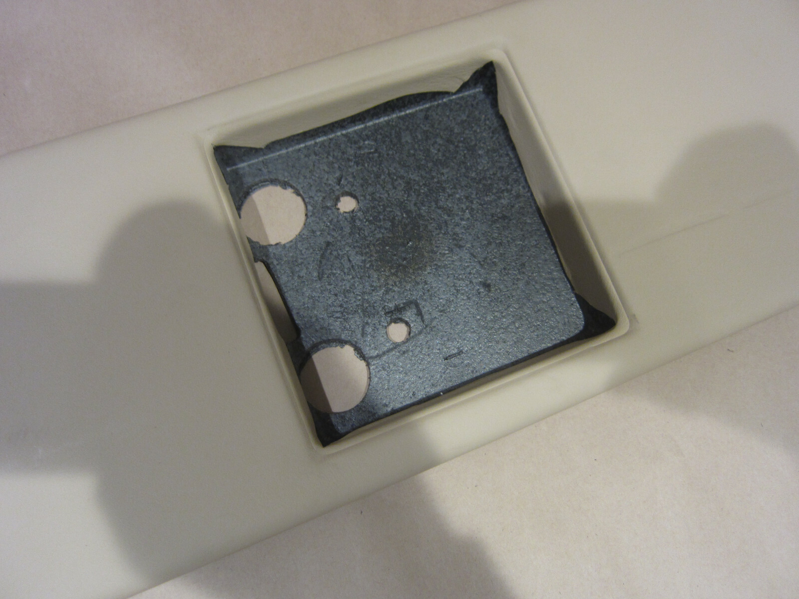 Ferrari 456 - Covered Center Roof Moulding - Creama - P/N 65352100