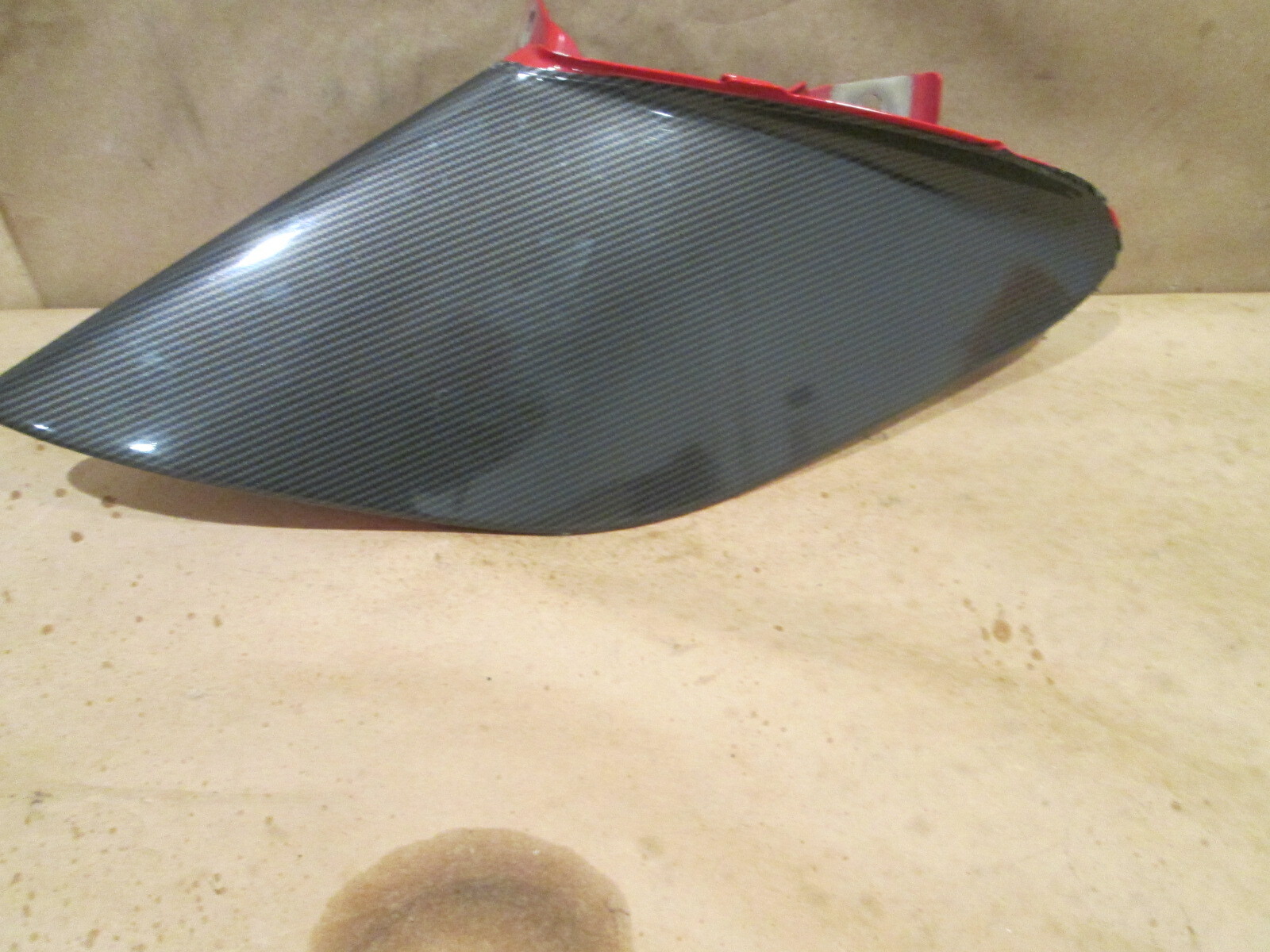Ferrari 488  - RH Side Air Scoop Air Flow Splitter  P/N 86682500
