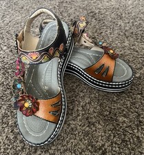 L'ARTISTE Rebecka Spring Step Platform Sandal Size 36 US 5.5-6 Multicolor