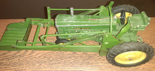 Vintage John Deere 60 Toy Tractor With # 45 Loader by Ertl 1/16 Scale