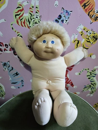 vintage Cabbage patch kid 1980s hm3 1983 fuzzy haired boy early tag htf