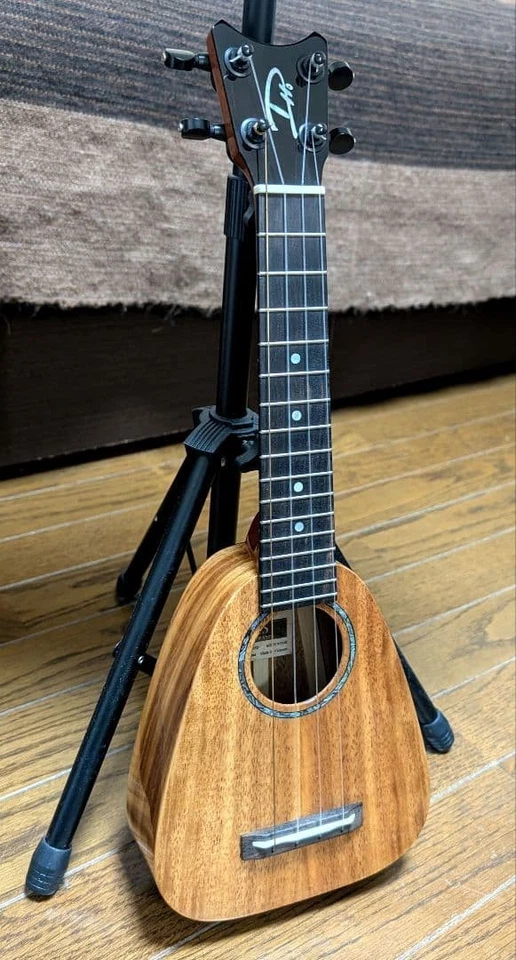 Romero Creations XS Soprano Koa Ukulele Low-G Setup Excellent Condition - Image 2 of 4
