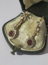 Boucles d’oreilles dormeuses pendantes anciennes - Rubis Verneuil - Or 18 carats