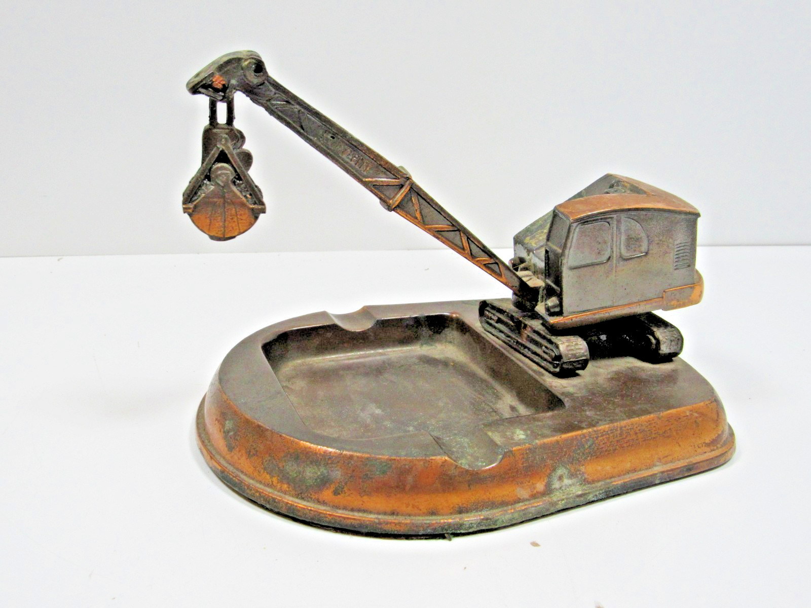 Vintage 1950s Lorain Copper Excavator Track Crane Shovel  Ashtray Cab Pivots
