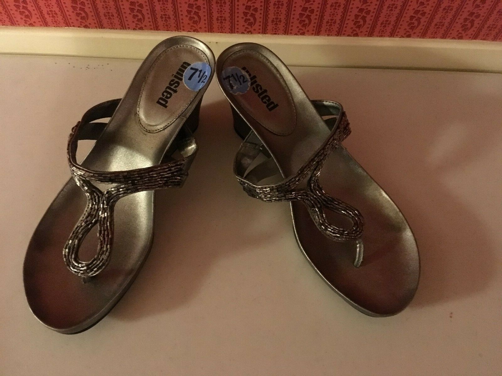 PANTOFOLA D’ORO Sandali con zeppa con perline dorate non in vendita 7 5 M usati