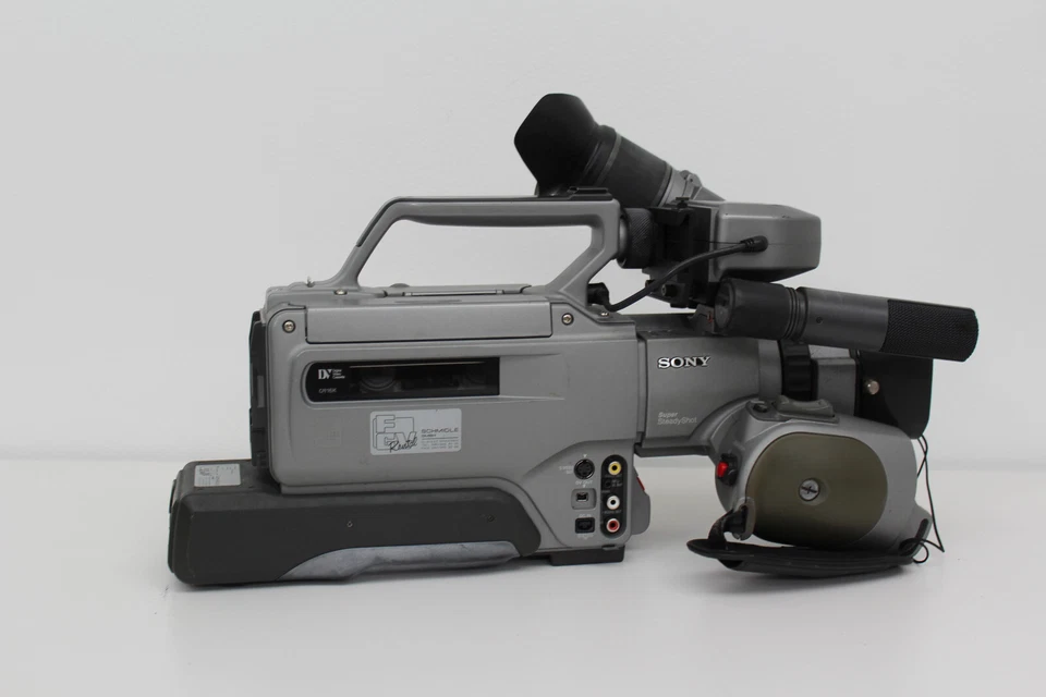 Sony DCR-VX9000E, DVCAM, 3CCD Camcorder - Bild 3 von 4