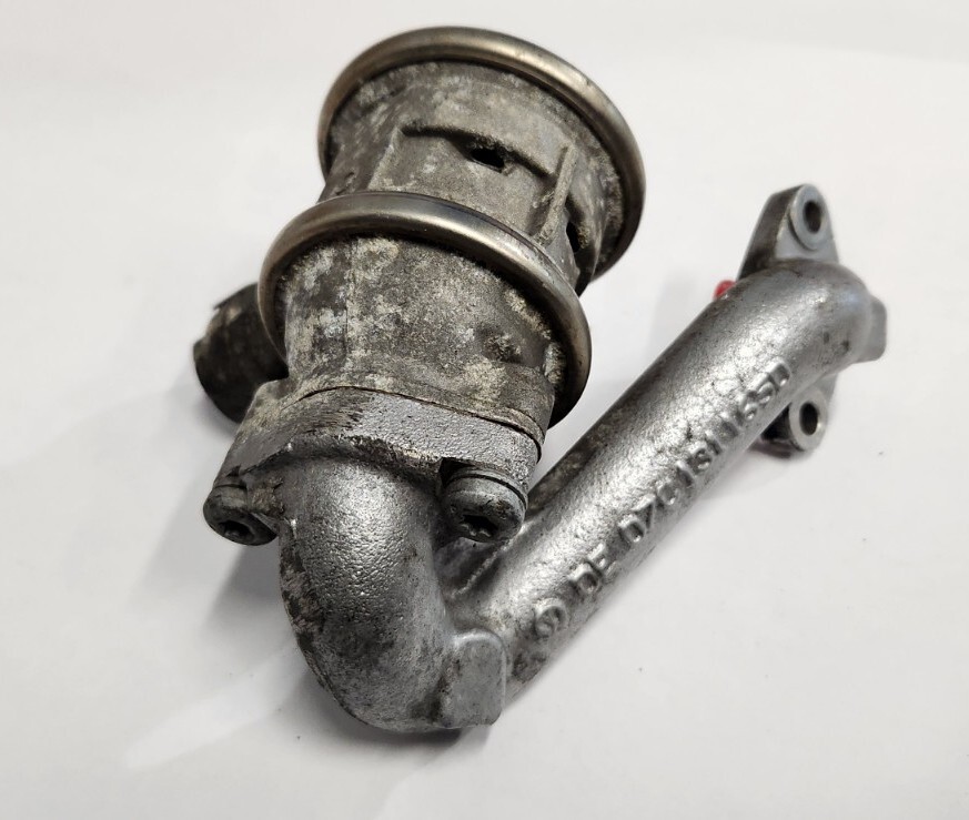 2005-10 BENTLEY CONTINENTAL LEFT SIDE ENGINE AIR PUMP CHECK VALVE 07C13116D