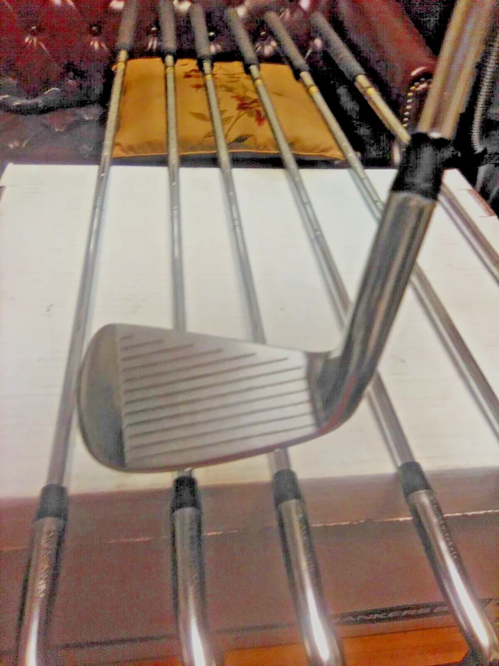 MacGregor Tourney (Miura) Forged PCB Tour 5-PW. Eixos Recoil 95 F3 R+SW. Ótimo! - Imagem 3 de 4