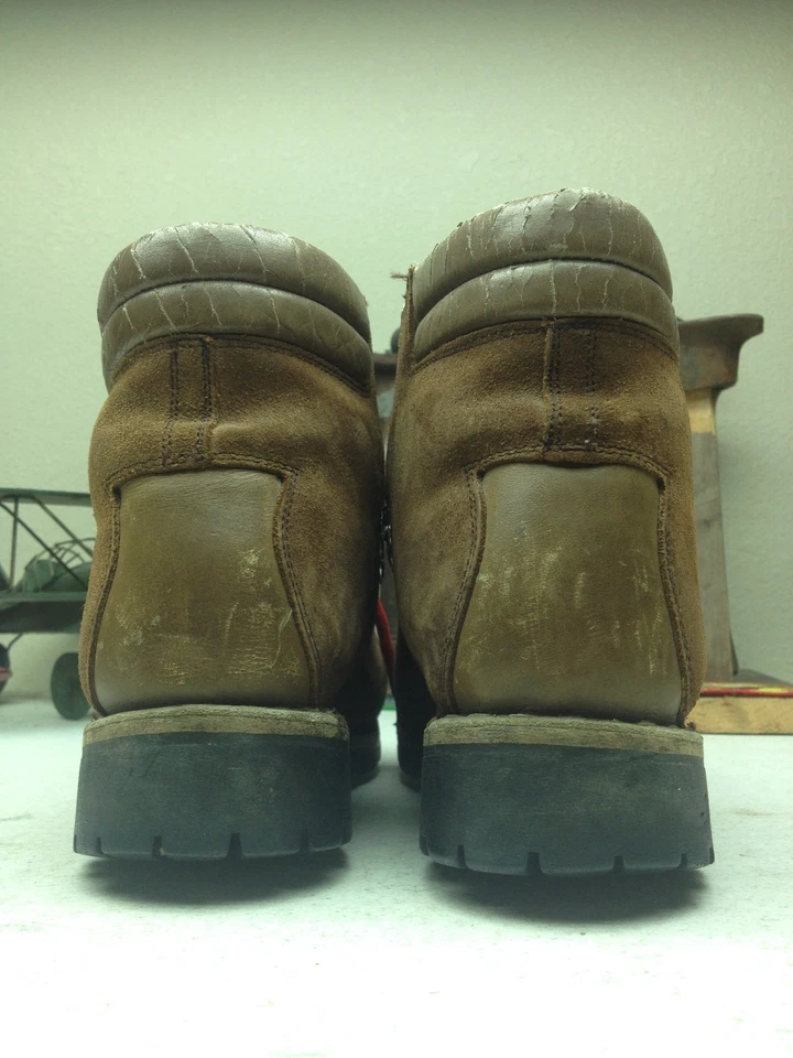 VINTAGE BROWN LEATHER LACE UP DISTRESSED MOUNTAIN HIKING TRAIL BOOTS 8.5M - Image 4 of 4